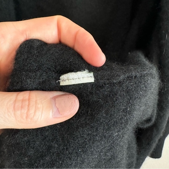Neiman Marcus Women's S Black 100% Cashmere Cardigan Open Front Casual Minimal - Picture 7 of 7